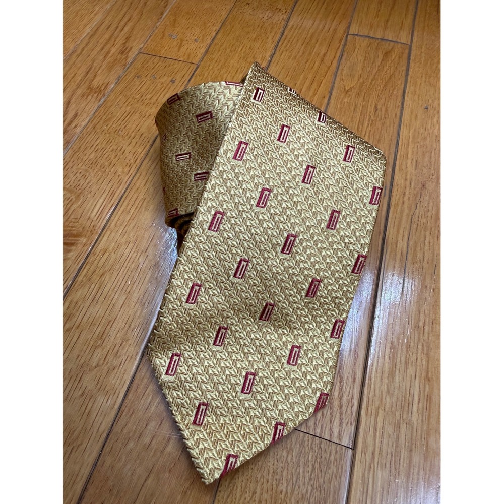 Jos‎ A Bank Mens Tie Gold Red Geometric Silk Made in Italy Classic Necktie